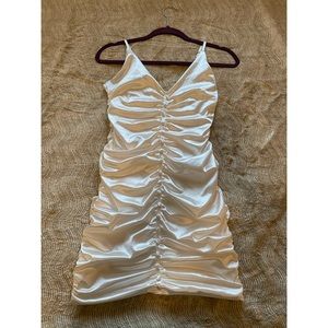 Tiger Mist Angelo Dress. Pear color. Medium. OBO